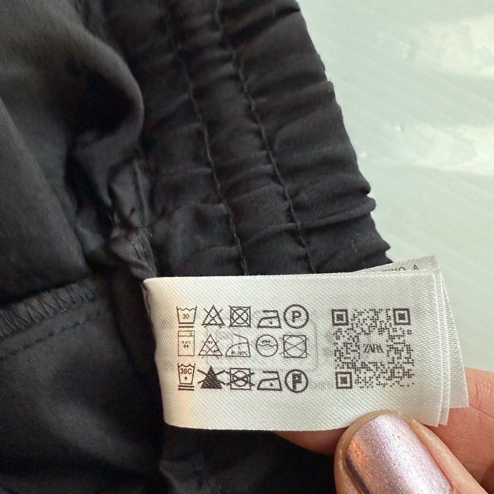 Zara Black Cargo Joggers - Picture 5 of 10